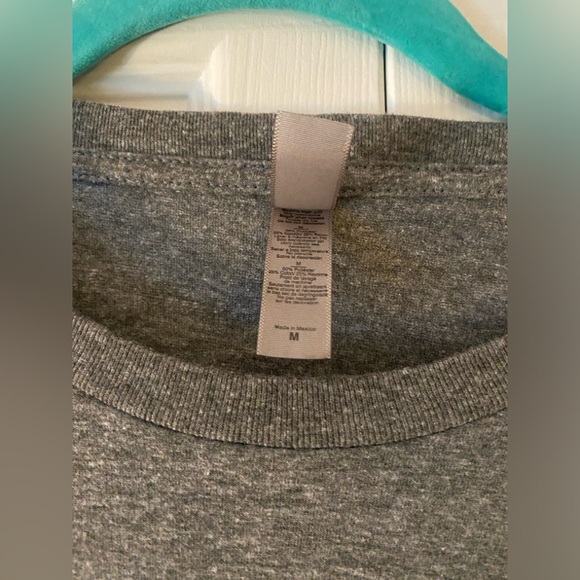 🎶Limited Edition Concert Merch!🎶 Valencia- Women’s Tee- Medium - Picture 5 of 5